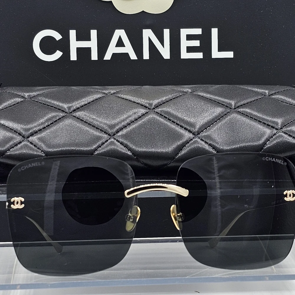 CHANEL TITANIUM LIGHT GOLD SUNGLASSES Square CH4287T c.395